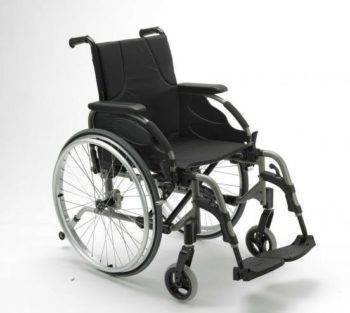 Инвалидная коляска облегченная Action 4 Bace NG, Invacare, Германия